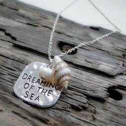Dreaming-Of-The-Sea-Necklace-1