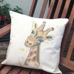Giraffe Cushion 1