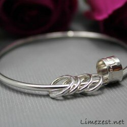 Jingly Rings example to go with bangle with personalised beads